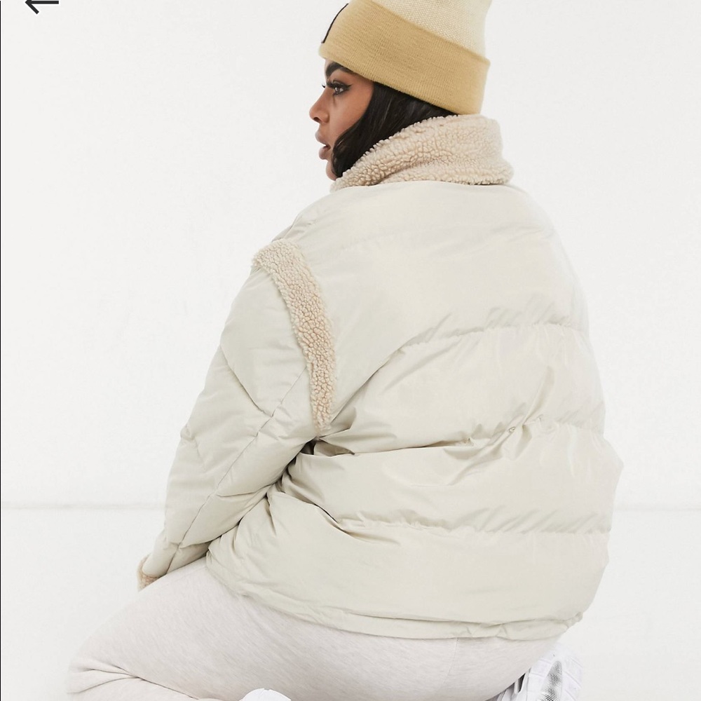 ASOS DESIGN Curve sherpa paneled puffer jacket - Picture 3 of 9